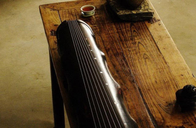 四平市古琴蕴含的传统文化，一把古琴制备出来要两年的时间
